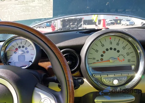 2009 Mini Cooper S Clubman S z USA, uszkodzony, nr VIN WMWMM33509TP73445